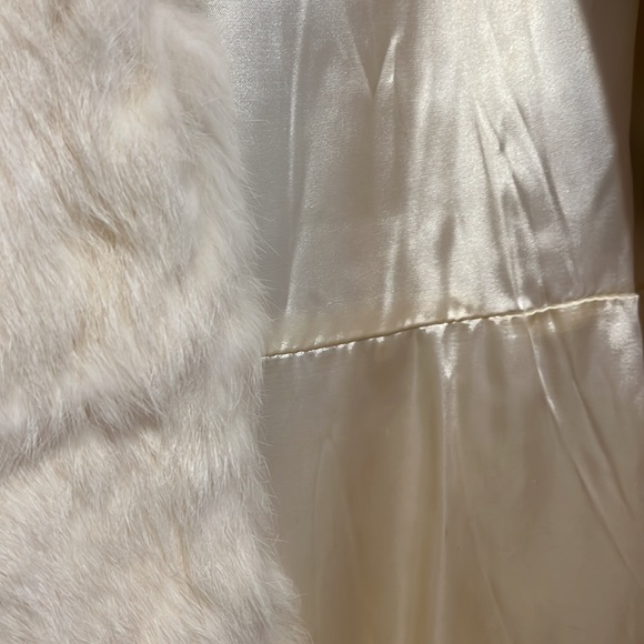 Vintage Rabbit Fur coat - Picture 4 of 5